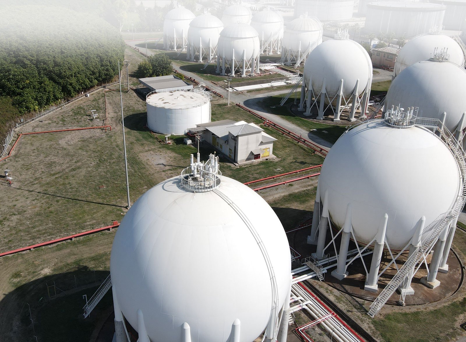 Pet Gaz LPG Depolama Tesisi ve Dökme Gaz