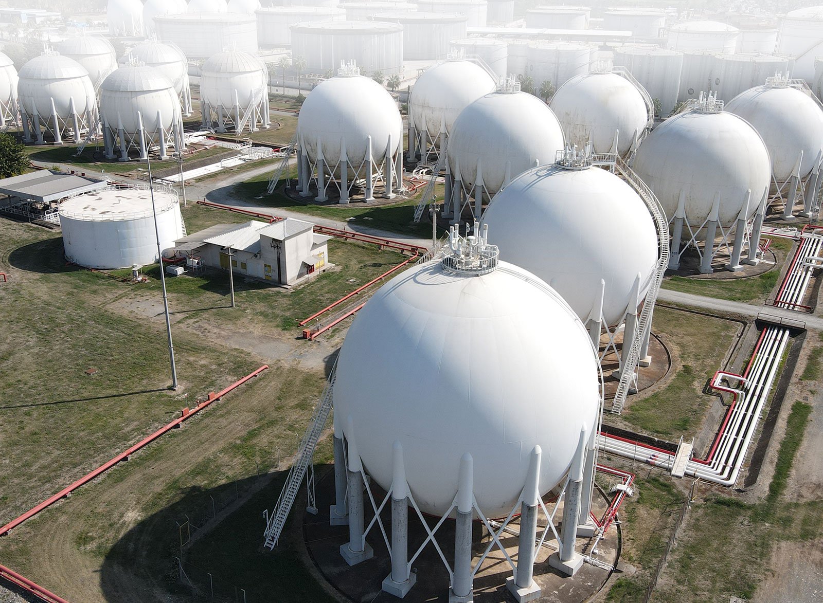 Tüplü Gaz ve Dökme Gaz Depolama Tesisi